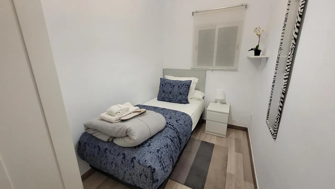 Apartment Apartaments B O D Collblanc L'Hospitalet de Llobregat